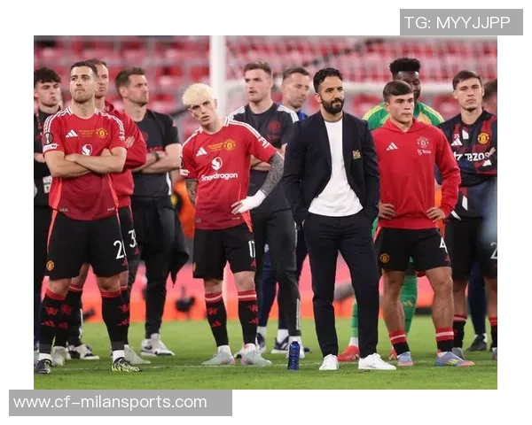 邮报评选曼联近五年最佳引援榜单姆伯莫夺冠C罗位列第四桑乔安东尼排名垫底 邮报评选曼联近五年最佳引援榜单姆伯莫夺冠C罗位列第四桑乔安东尼排名垫底